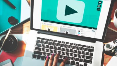 Aprenda as melhores práticas de SEO para vídeos e descubra como otimizar conteúdos audiovisuais para aumentar o tráfego orgânico.